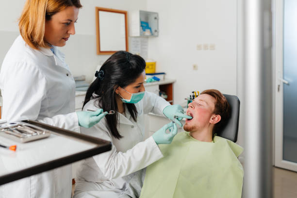 Best Emergency Cosmetic Dentistry (e.g., broken veneers) in Logan, IA
